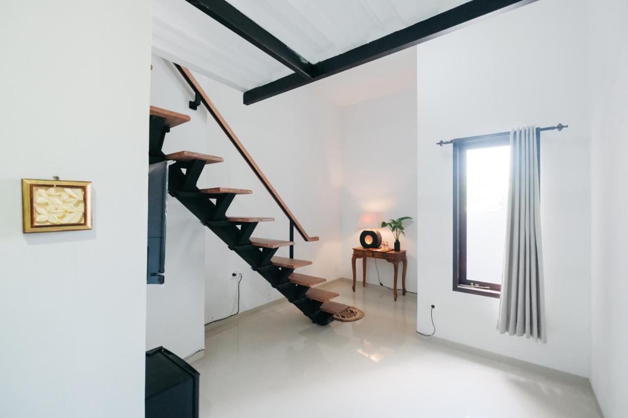 D'Tamblingan Guest House At Taman Griya Jimbaran Redpartner - Minimum Stay 30 Nights Εξωτερικό φωτογραφία