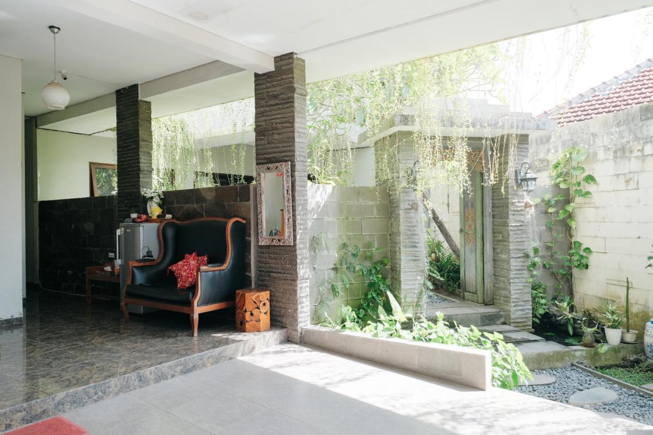 D'Tamblingan Guest House At Taman Griya Jimbaran Redpartner - Minimum Stay 30 Nights Εξωτερικό φωτογραφία