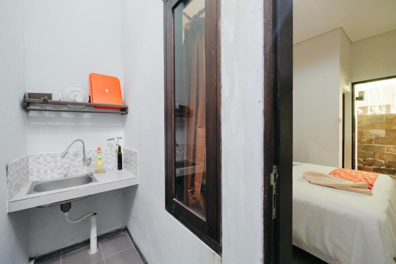 D'Tamblingan Guest House At Taman Griya Jimbaran Redpartner - Minimum Stay 30 Nights Εξωτερικό φωτογραφία
